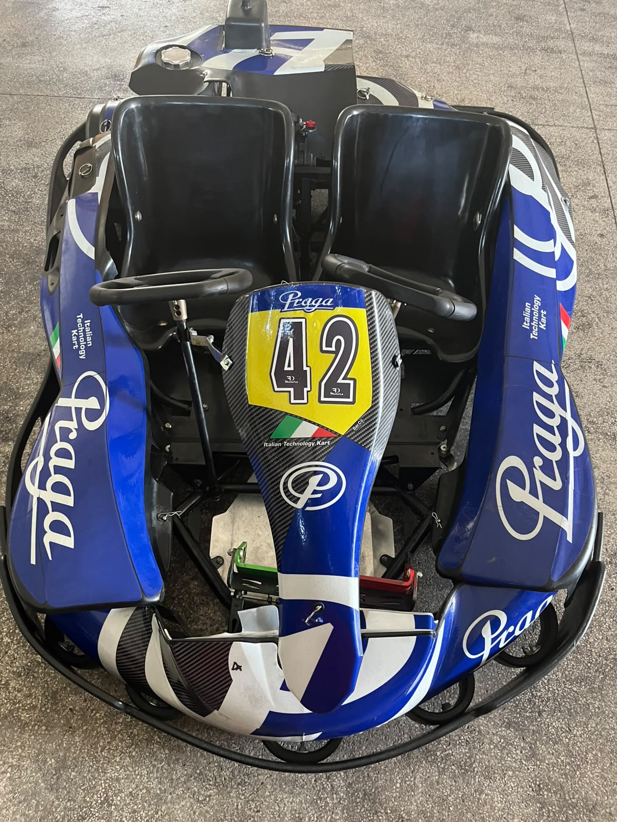 Praga Biposto Rental con Motore Honda 270 4 tempi
