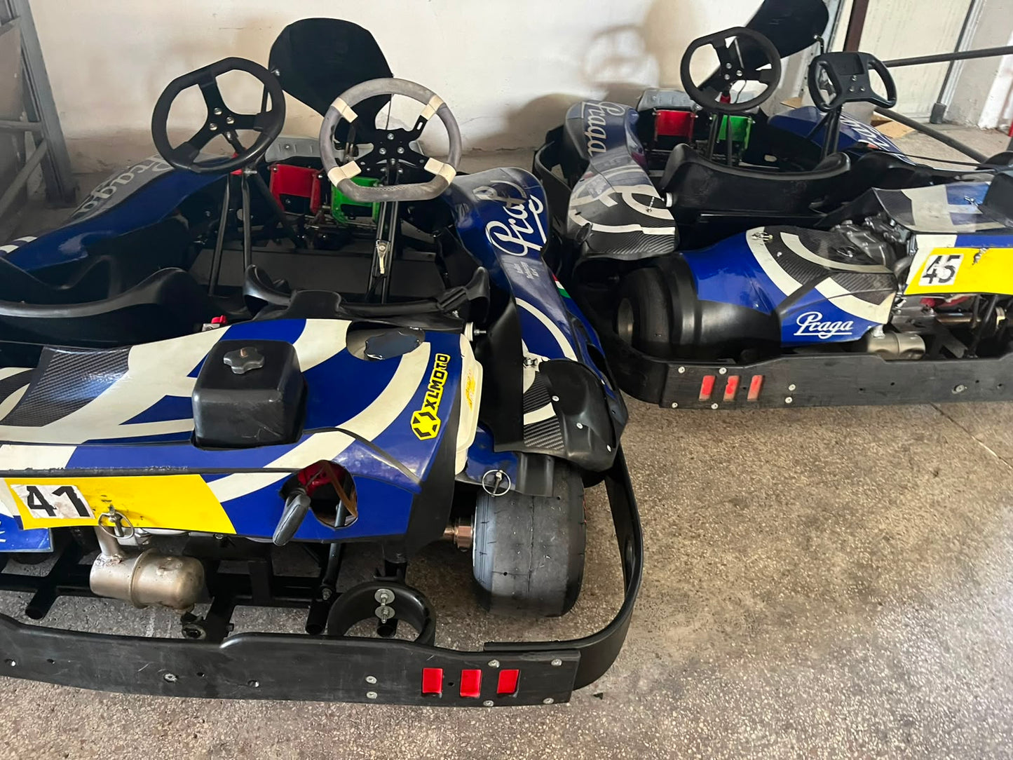 Praga Biposto Rental con Motore Honda 270 4 tempi